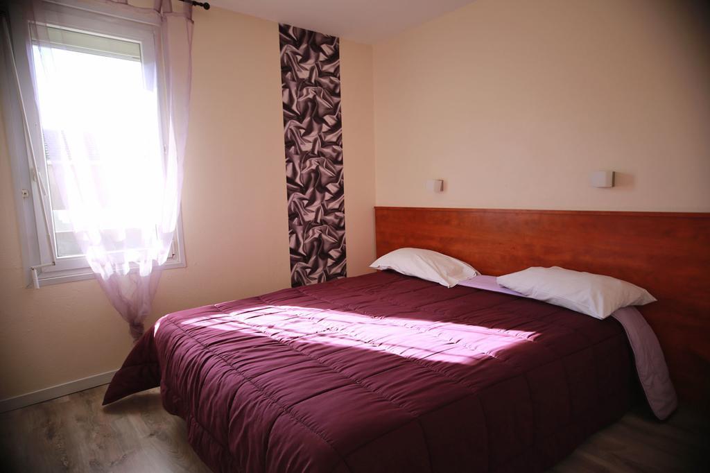 Fasthotel Nimes Кесарг Стая снимка