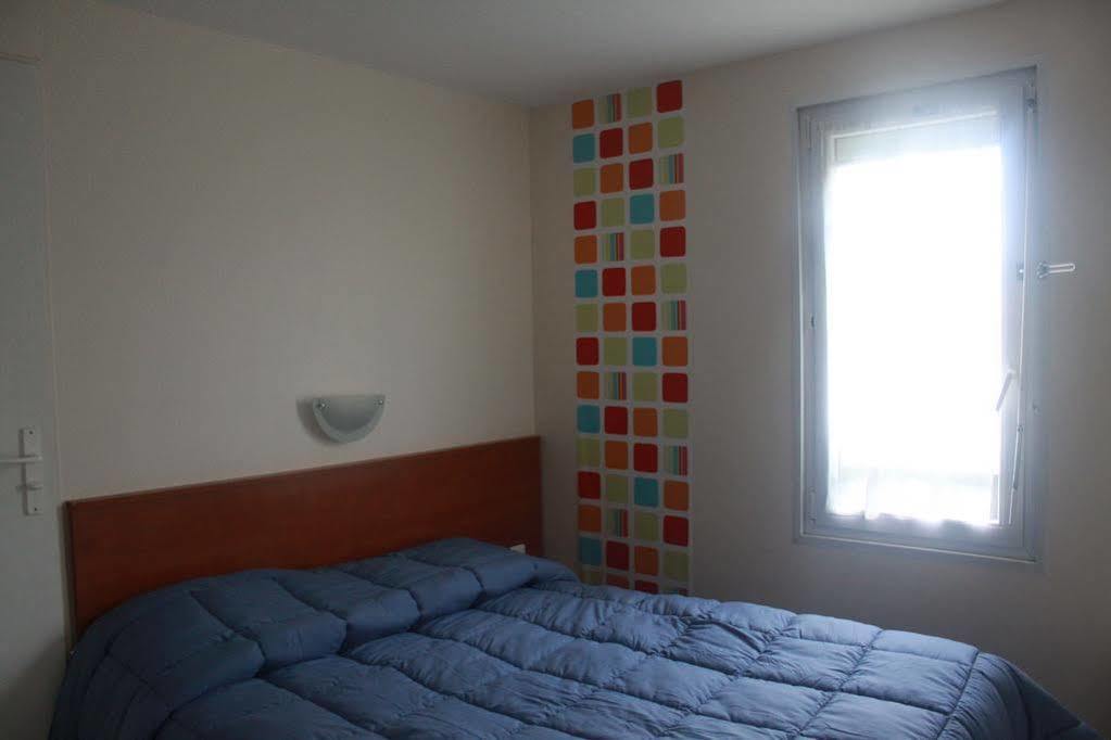 Fasthotel Nimes Кесарг Екстериор снимка